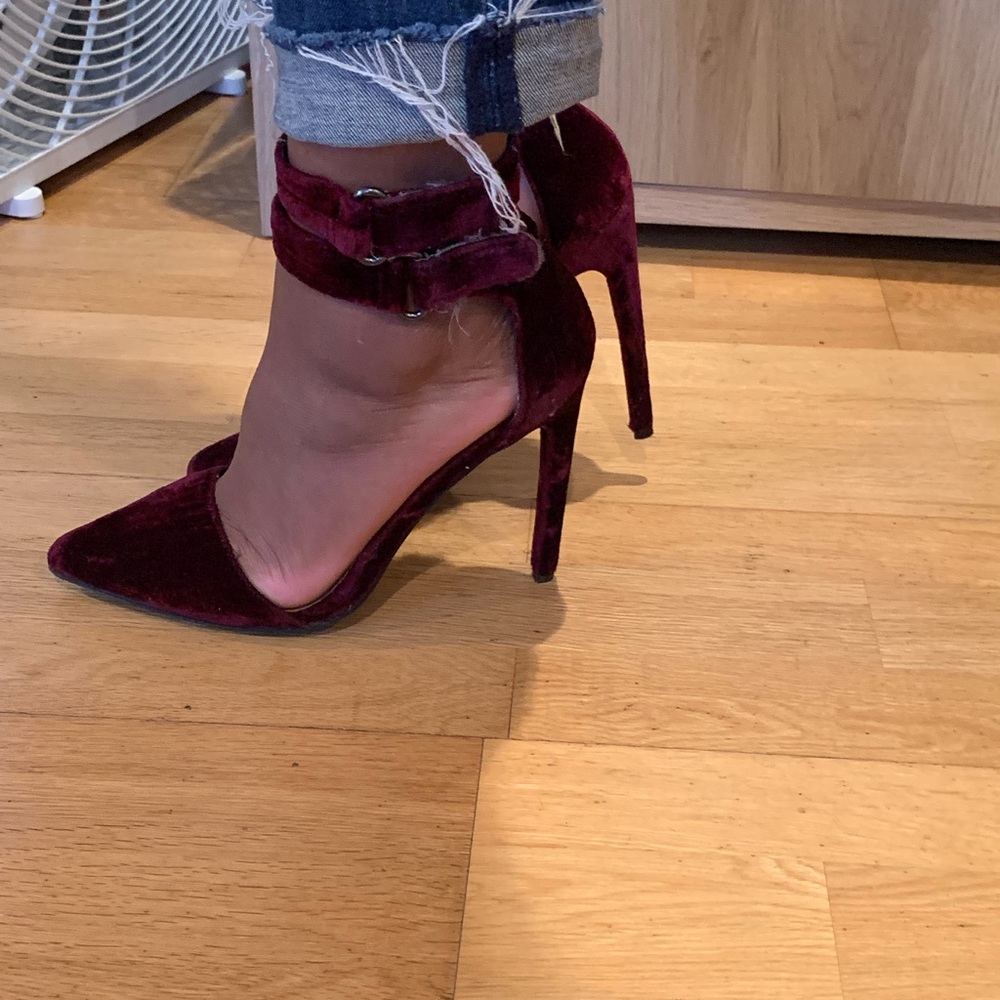 Red velvet baddies from Nasty Gal